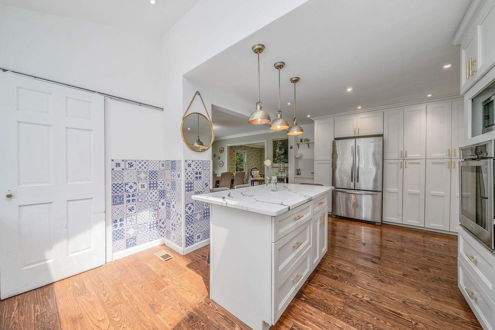 25 Rustic Gate Lane, Dix Hills, New York image 14