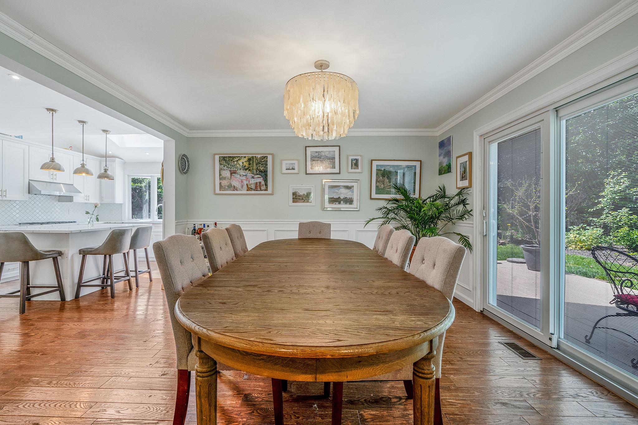 25 Rustic Gate Lane, Dix Hills, New York image 10