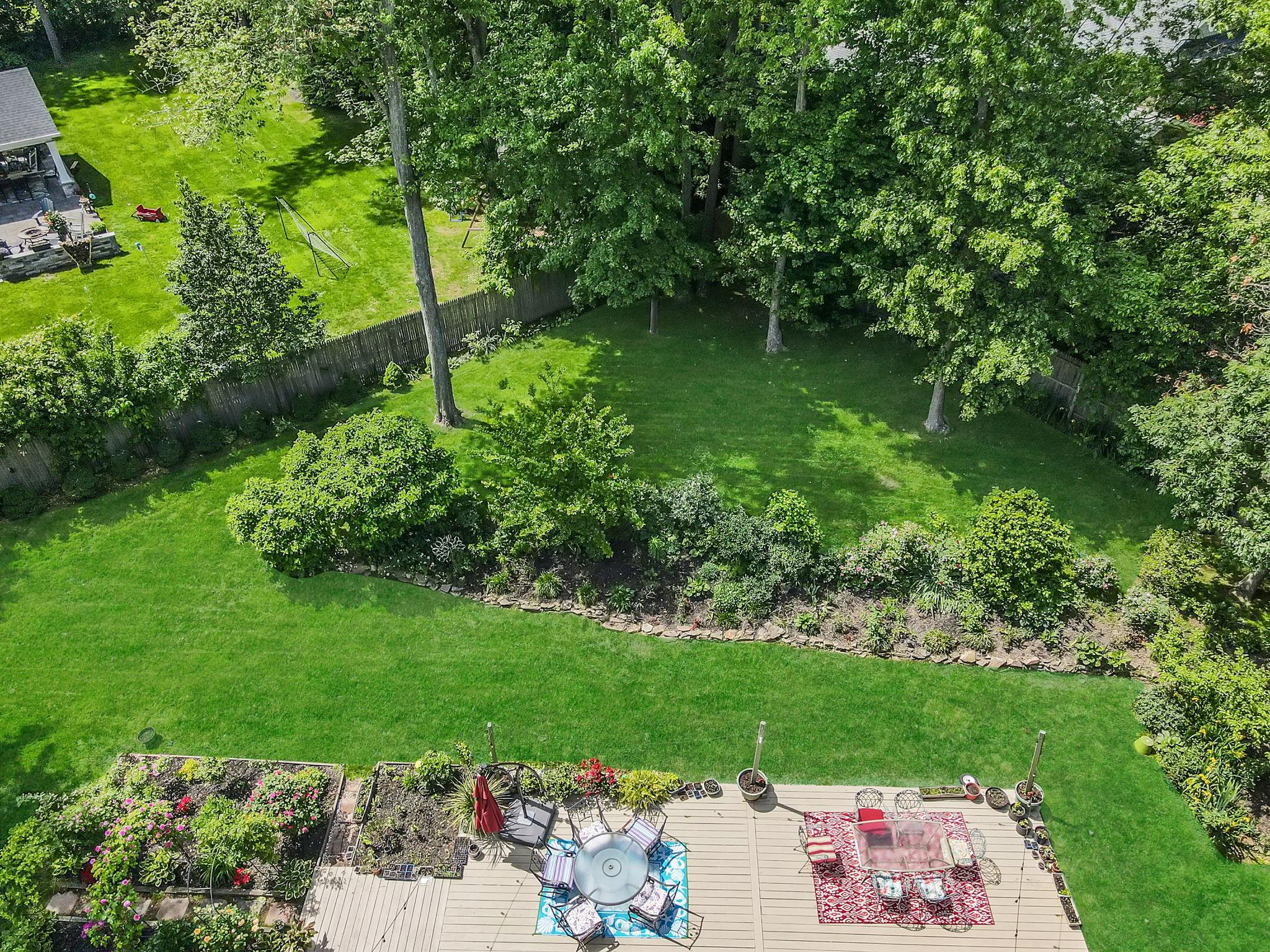 25 Rustic Gate Lane, Dix Hills, New York image 41
