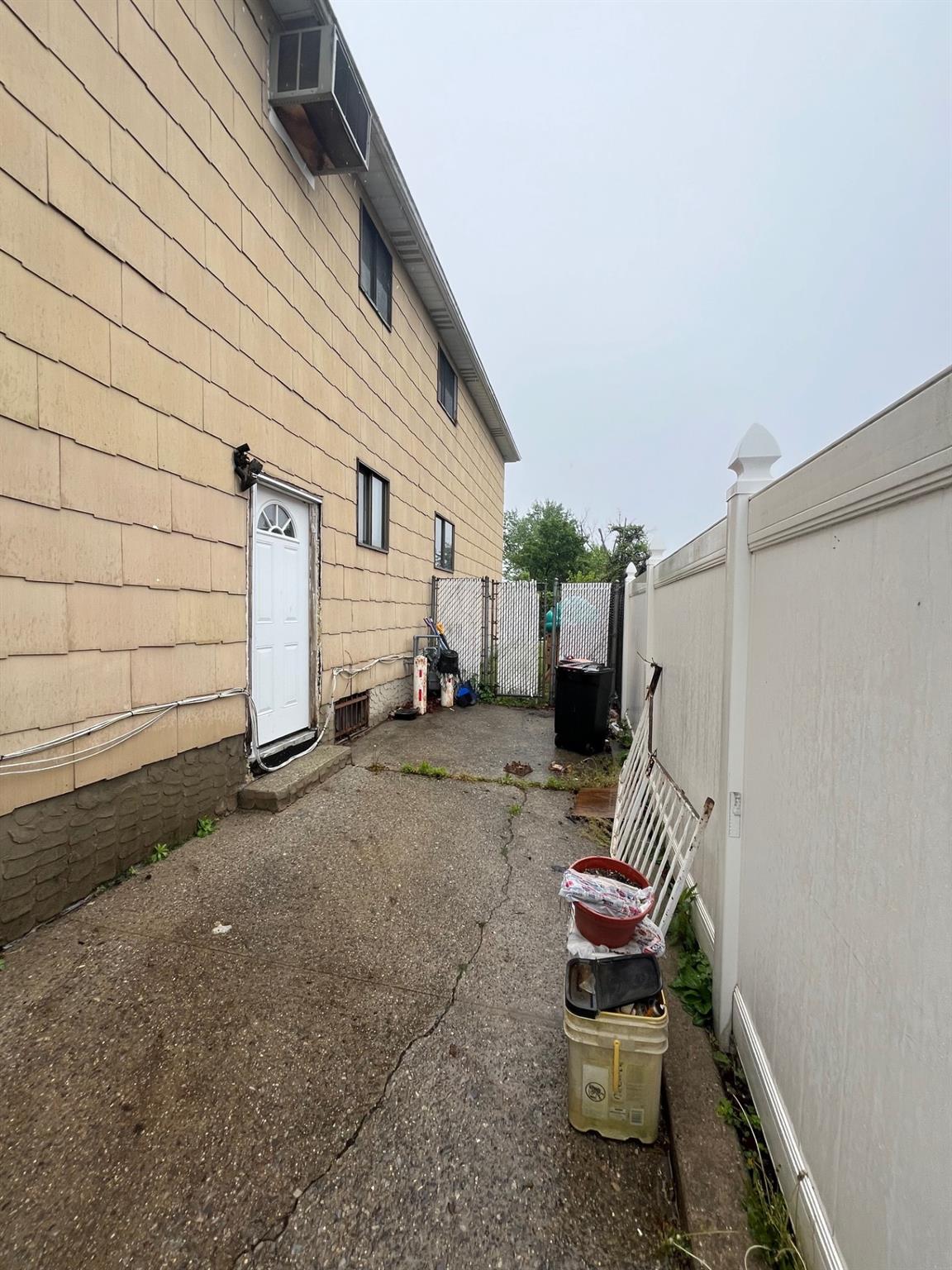 21 Luke Court