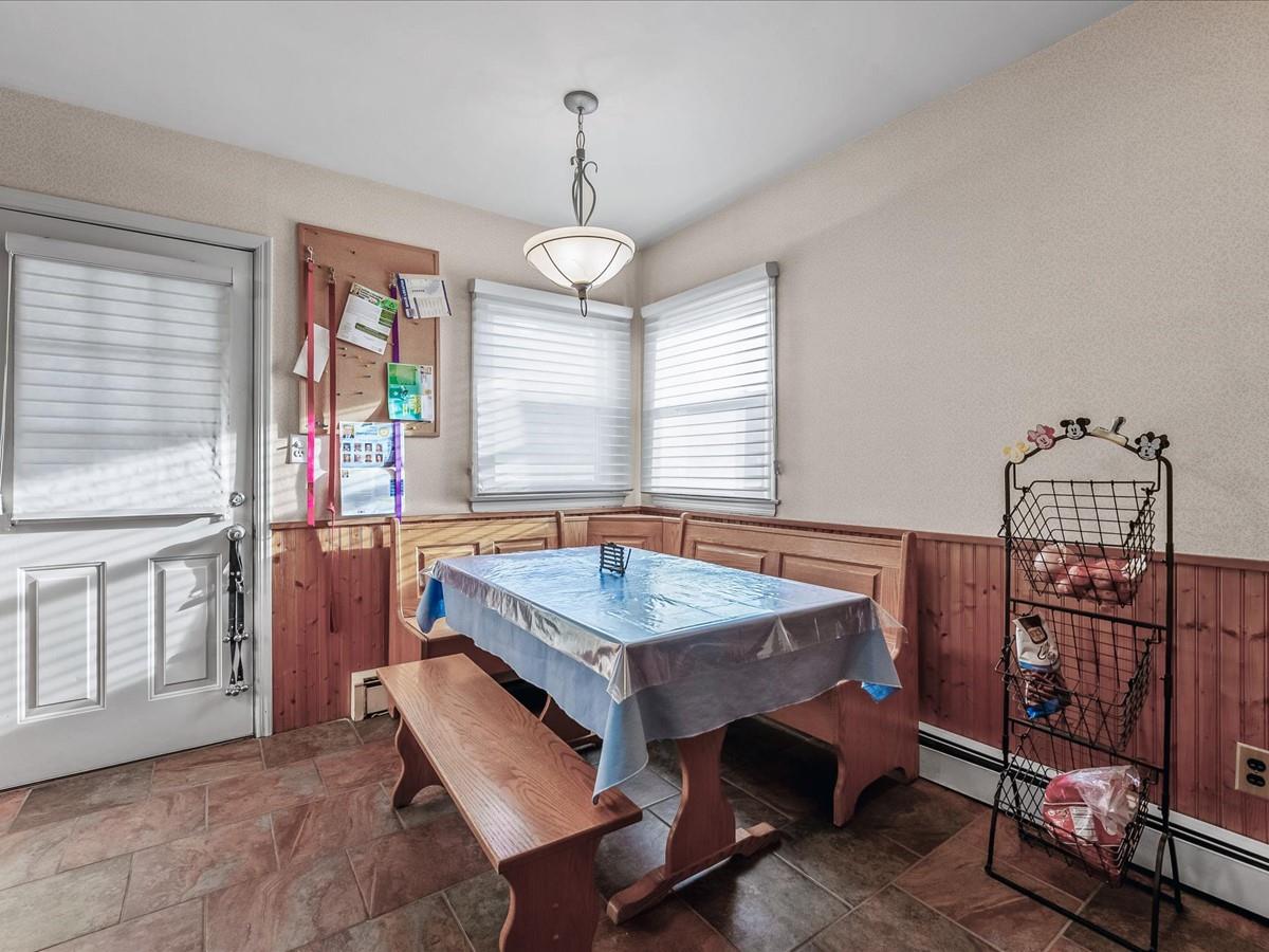 1019 Olympia Road, North Bellmore, New York image 9