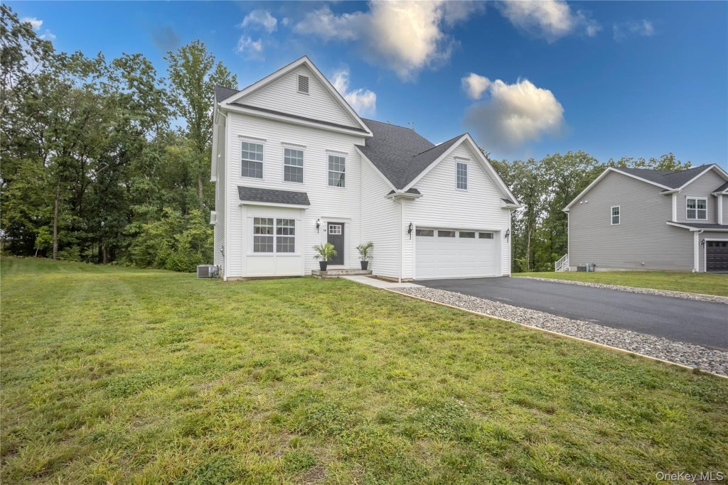 Photo of 18 Page Court, Poughkeepsie, NY 12603 (MLS # 1065532)