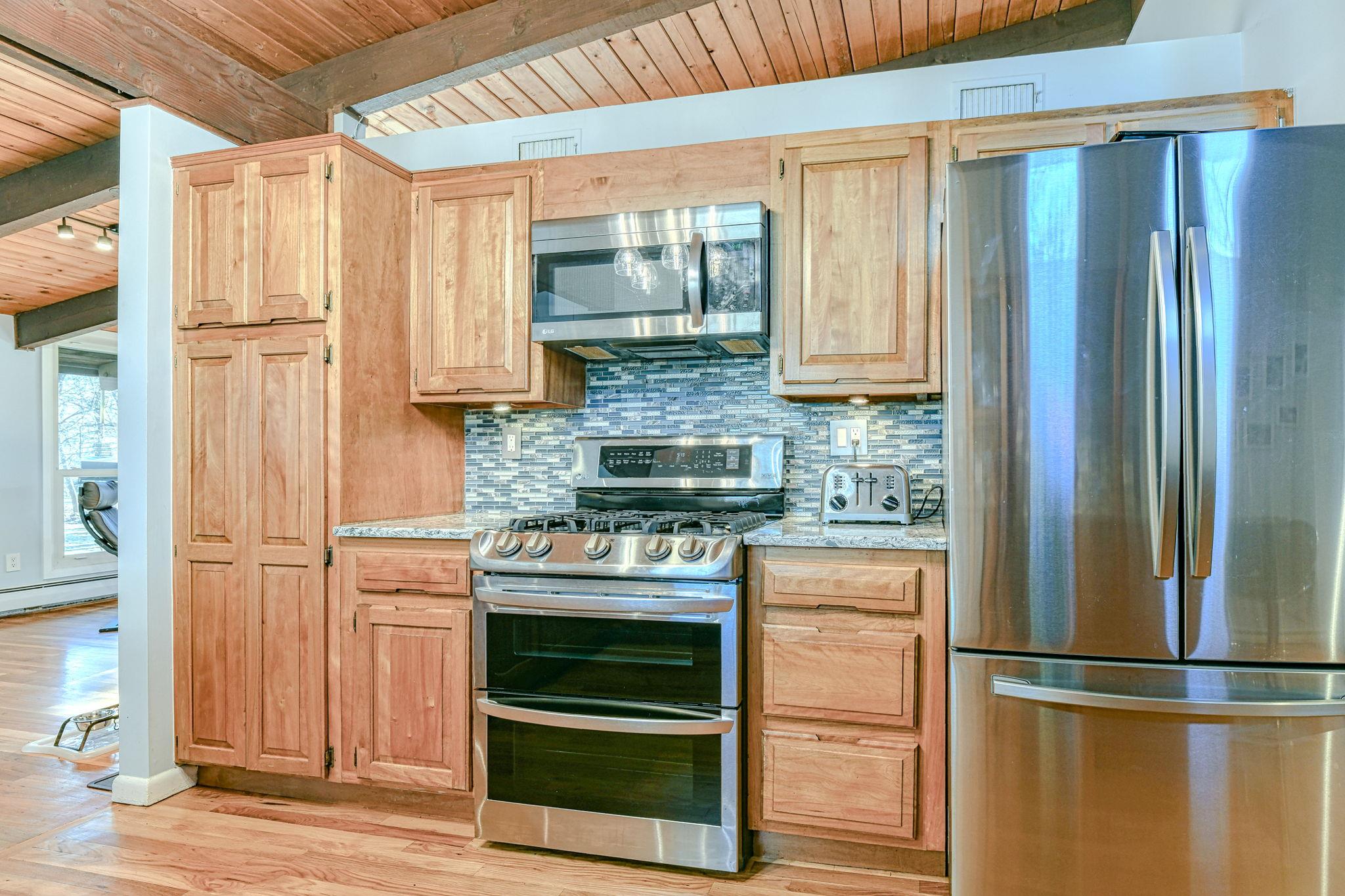 5 Robin Lane, West Nyack, New York image 13