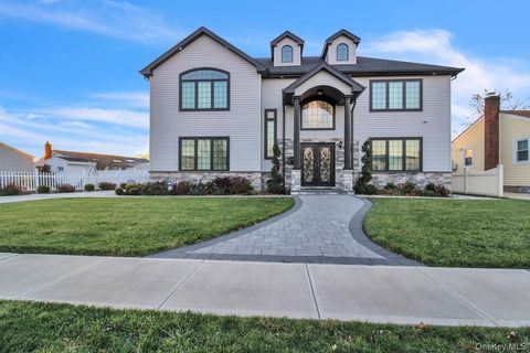 858 Prescott Street Valley Stream NY 11580
