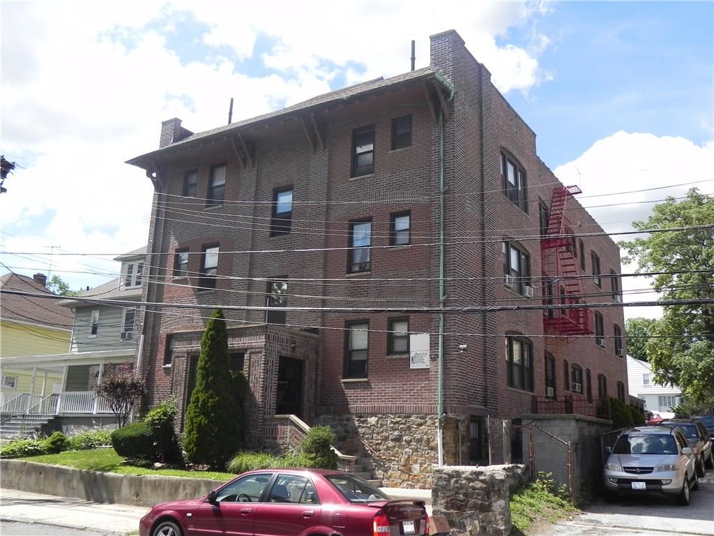 Rental Property at Coligni Avenue 1C, New Rochelle, New York - Bedrooms: 1 
Bathrooms: 1 
Rooms: 3  - $2,388 MO.