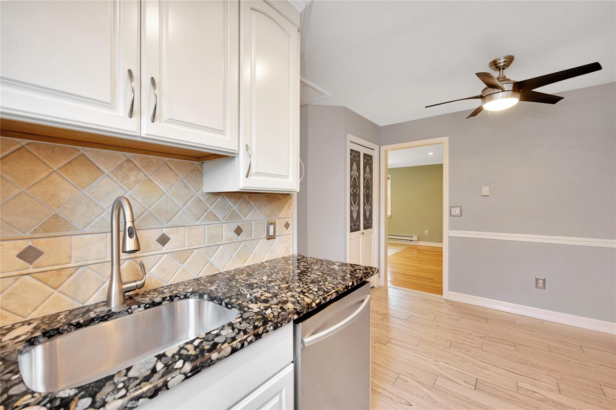 2380 Bedford Avenue #B, Bellmore, New York image 9
