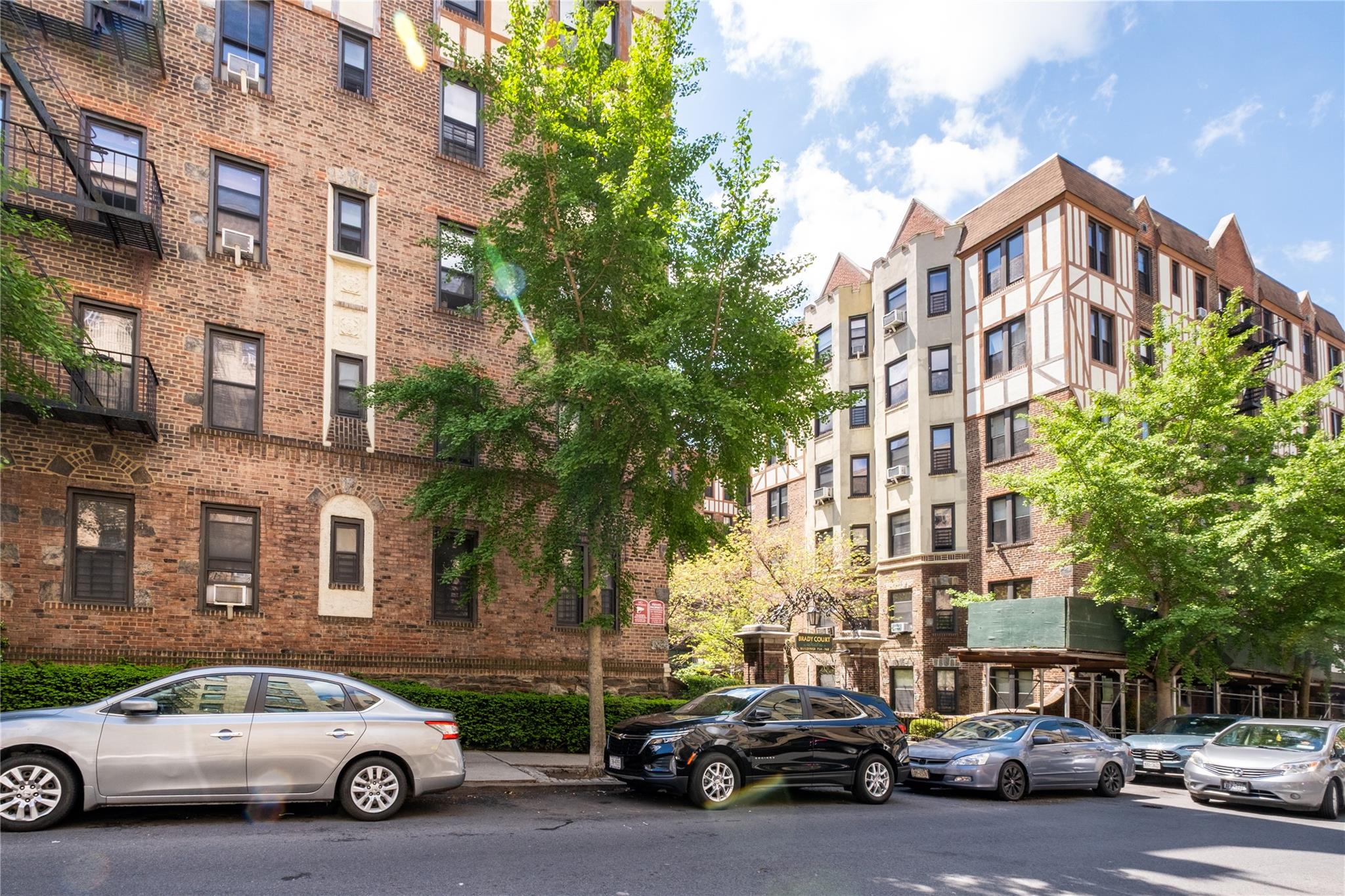 760 Brady Avenue Avenue 417