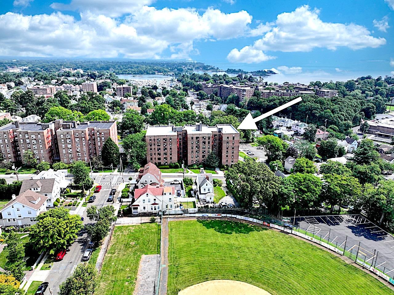 164 Church Street 1H