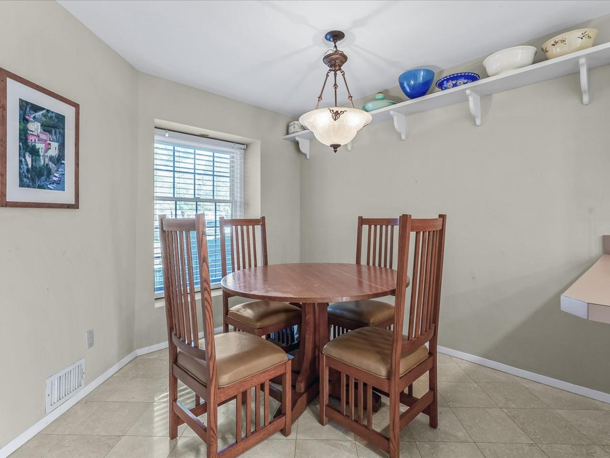 3 Lakebridge Drive, Kings Park, New York image 5