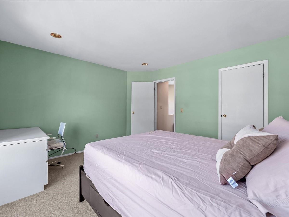 3 Lakebridge Drive, Kings Park, New York image 23