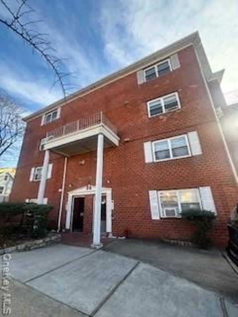 122-02 25th Road Flushing NY 11354