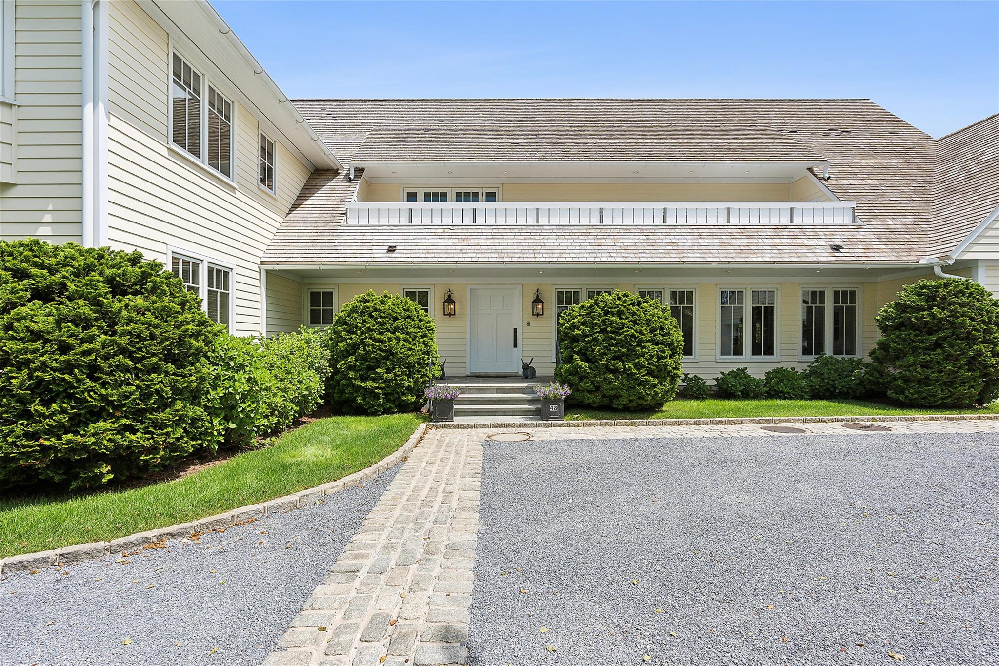 48 E Cobblefield Lane, Southampton, New York image 4