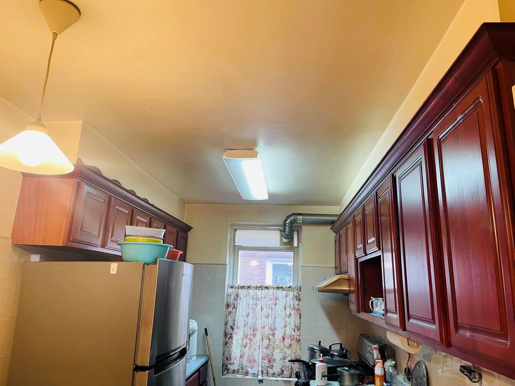 43-36 Robinson Street 5L