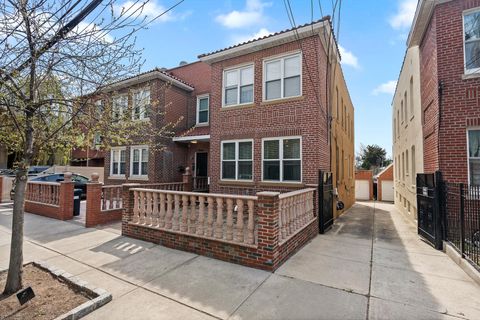 4612 25th Avenue Astoria NY 11103