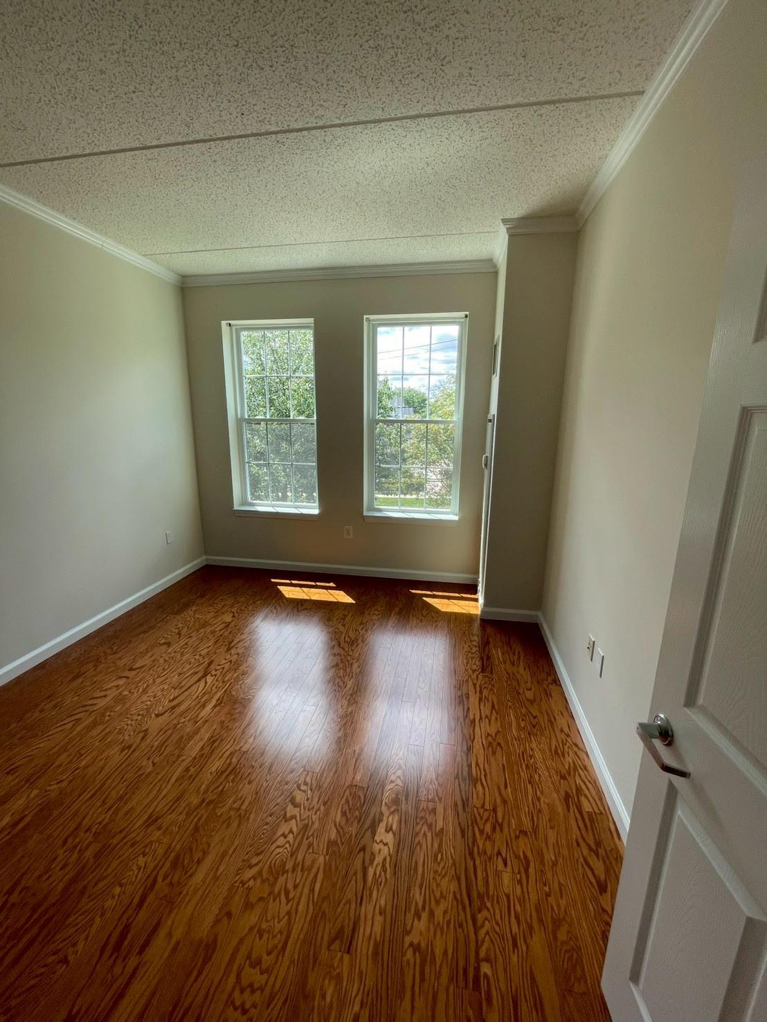 31 Greenridge Avenue 2J