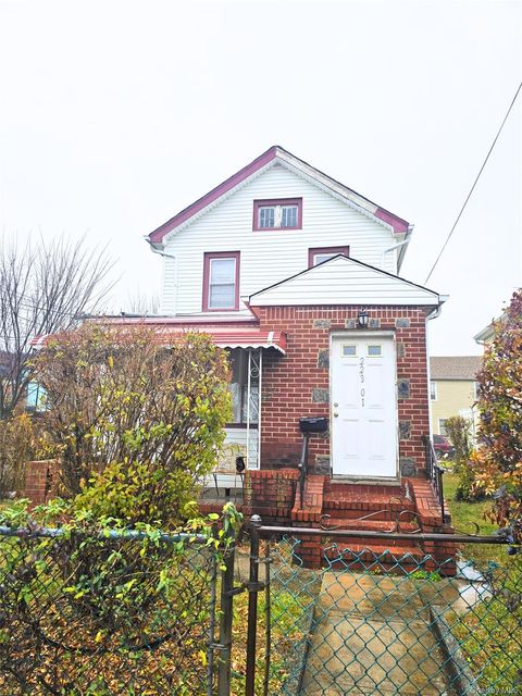 22301 133rd Avenue Laurelton NY 11413