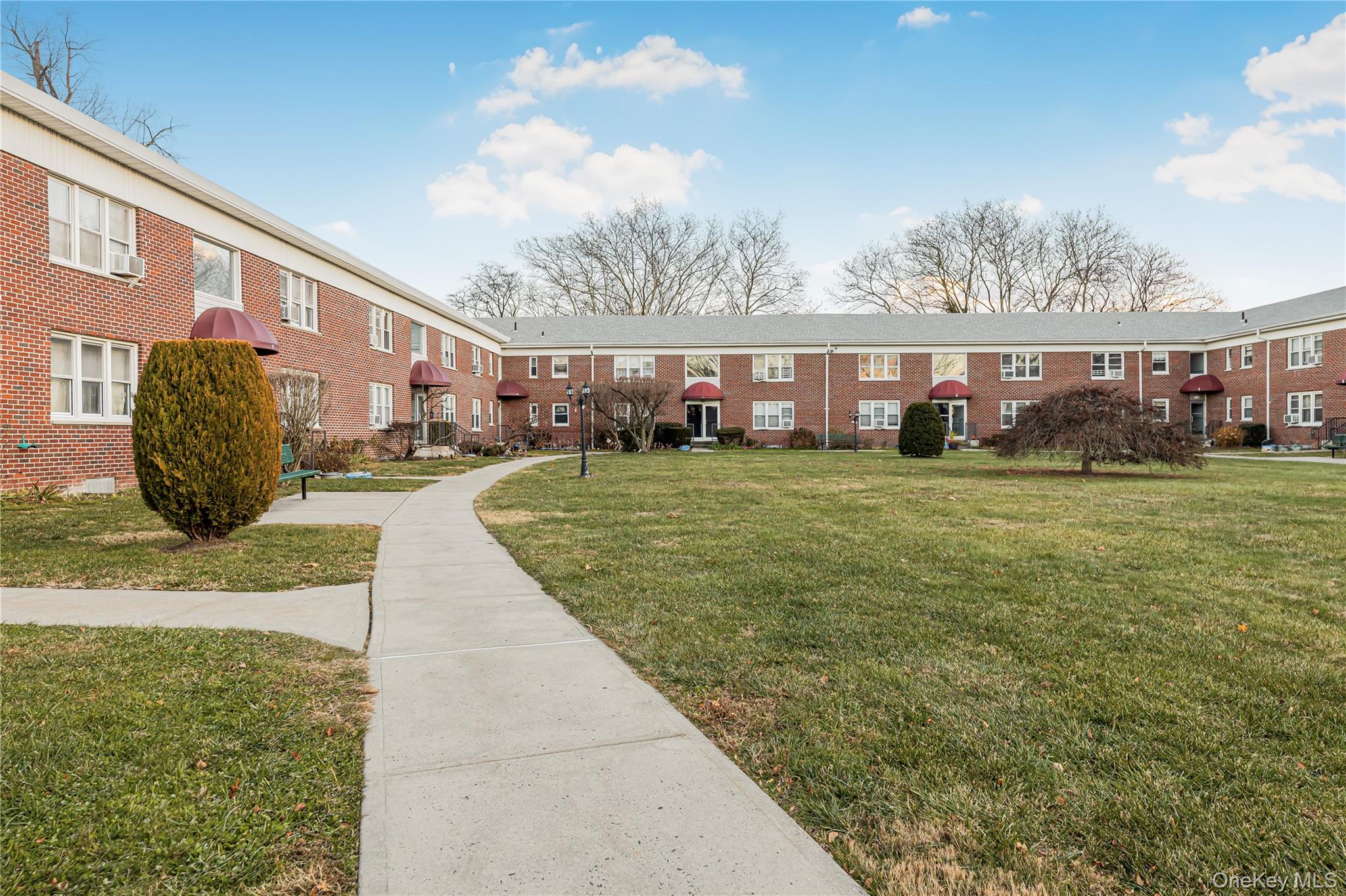 15 Winchester Avenue 1B