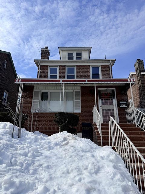 Photo of 4628 Utopia Parkway #2FL, Flushing, NY 11358 (MLS # 965776)