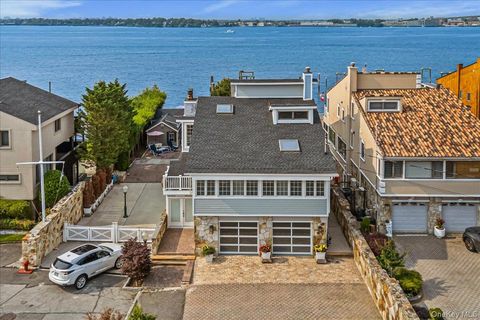 15445 Riverside Drive Whitestone NY 11357
