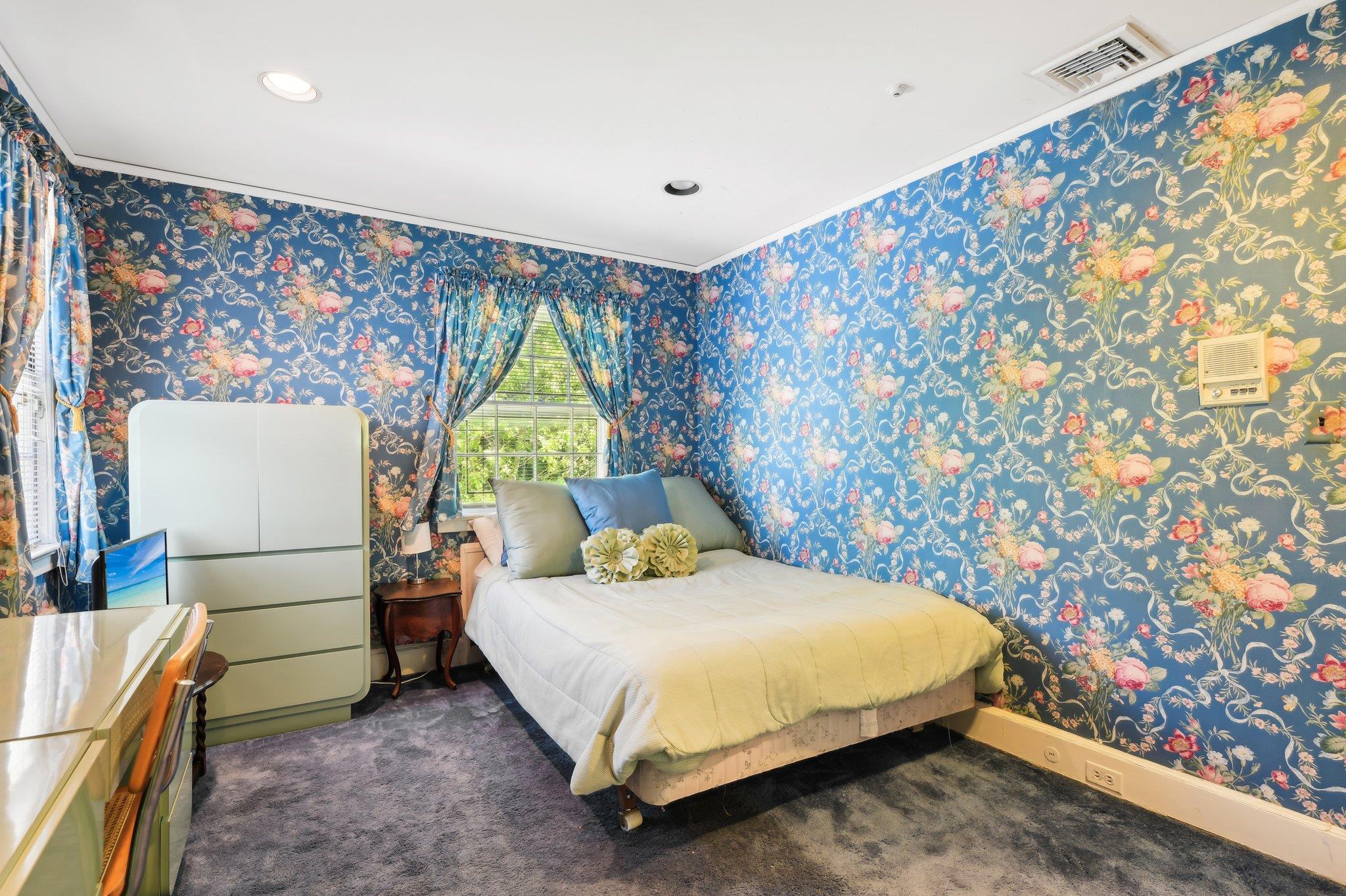 190 Pond Crossing, Lawrence, New York image 41