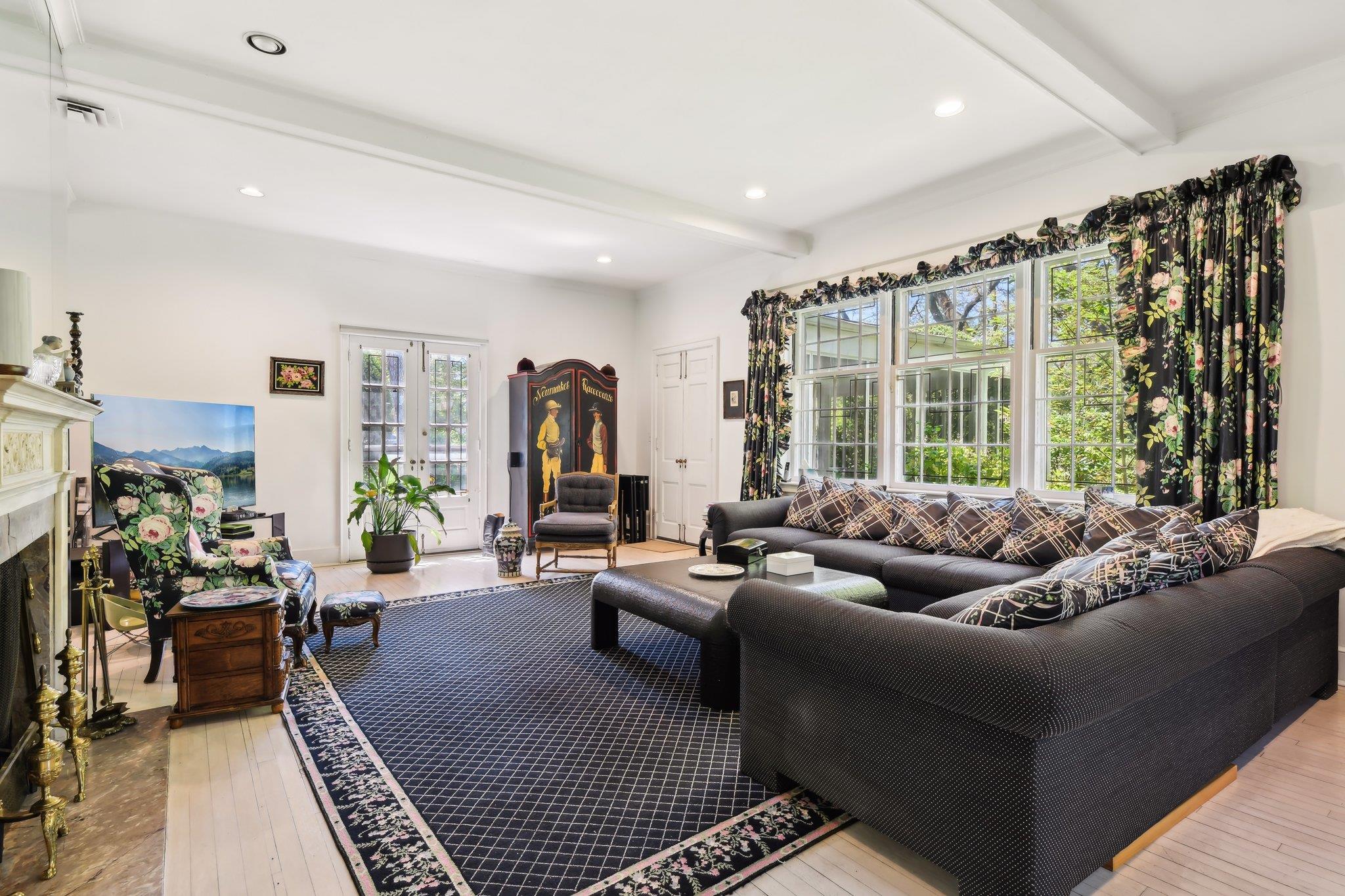 190 Pond Crossing, Lawrence, New York image 9
