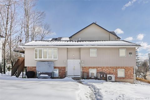 Homes For Sale - 18 Wilsher Drive<br/> Monsey, NY 10952