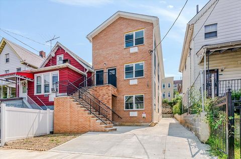 4636 Bronx Boulevard Bronx NY 10470