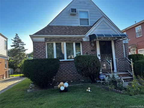 7734 Little Neck Parkway, Glen Oaks, NY 11004 - MLS#: 904525