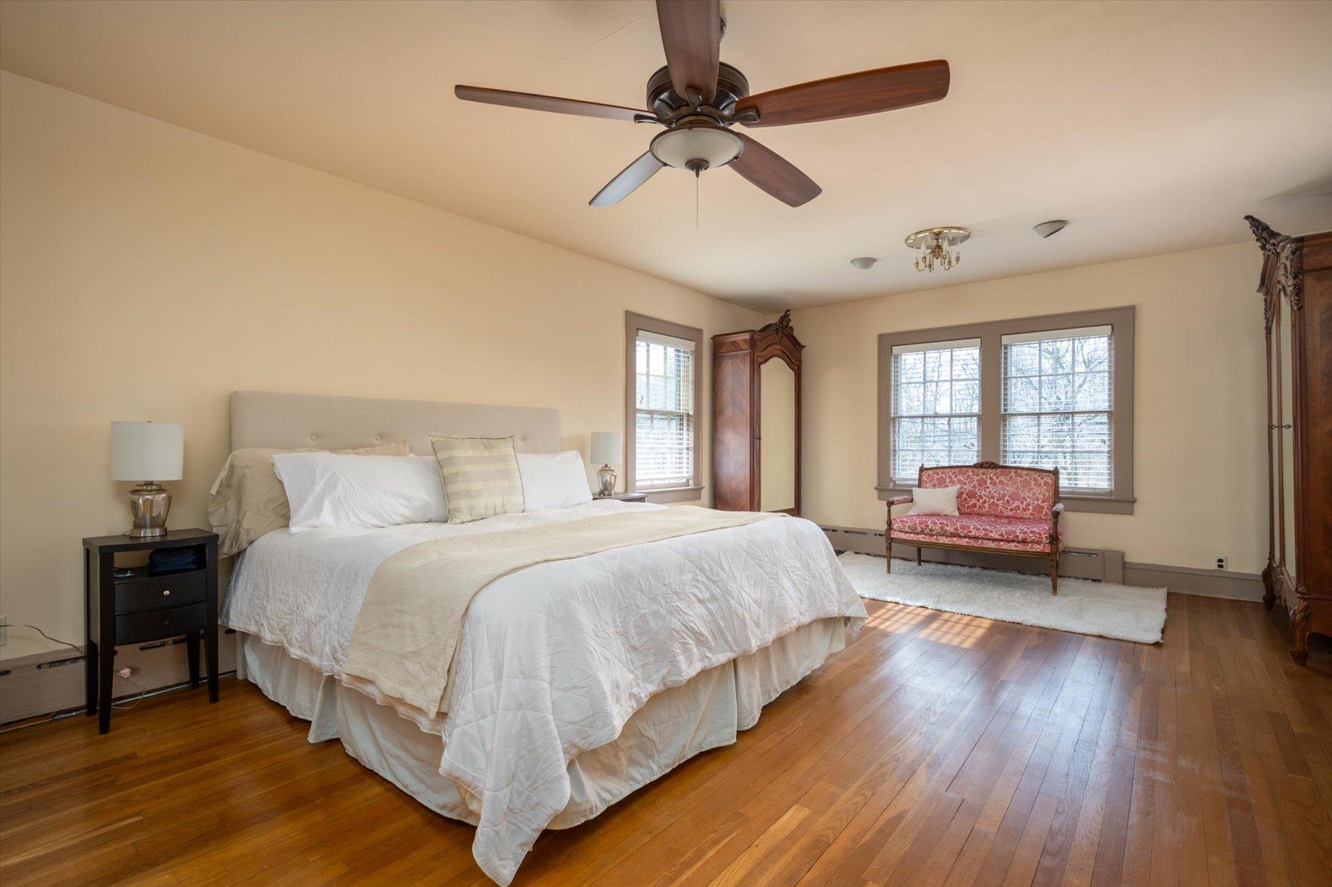 605 N Village Avenue, Rockville Centre, New York image 15