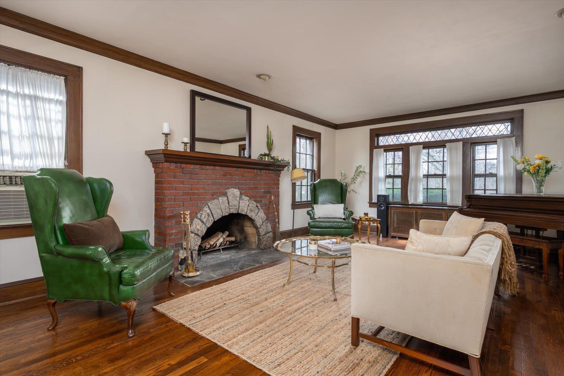 605 N Village Avenue, Rockville Centre, New York image 9
