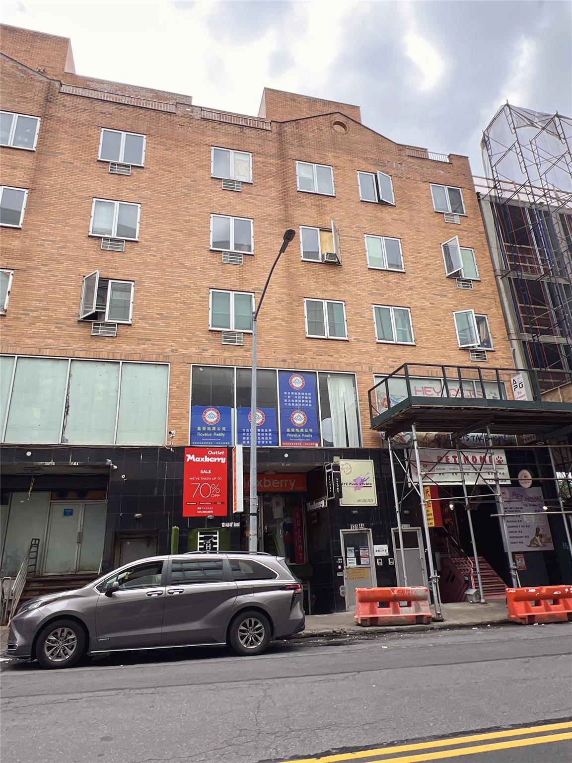 131-44 40th Road