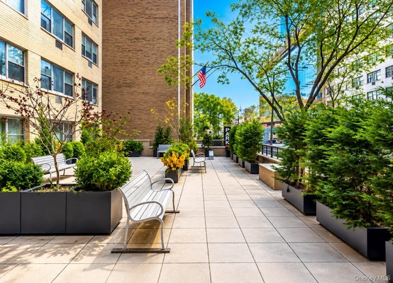 333 E 46TH ST APT 10E, NEW YORK, NY 10017 - Image f3906d9321cd42fc4c920dcfc5cebe2a/649545675