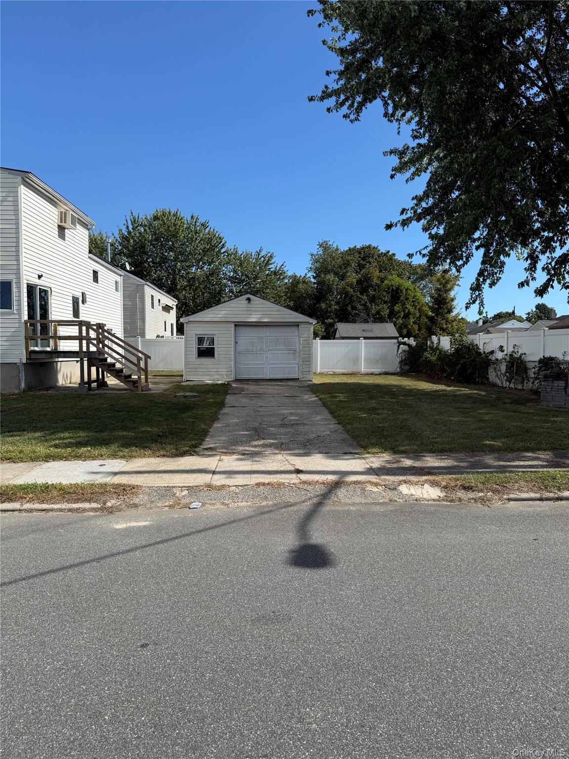 49 Noble Street