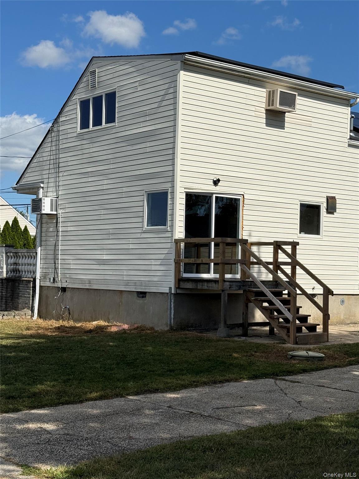 49 Noble Street
