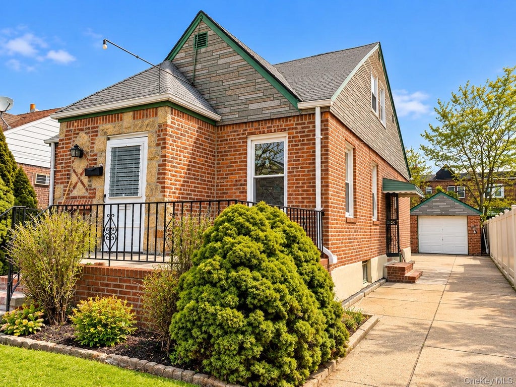 Photo of 11539 226th Street, Cambria Heights, NY 11411 (MLS # 1067568)