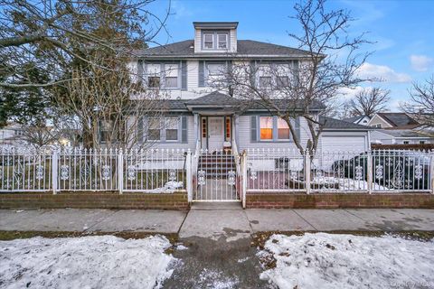 Homes For Sale - 91-29 217th Street<br/> Queens Village, NY 11428