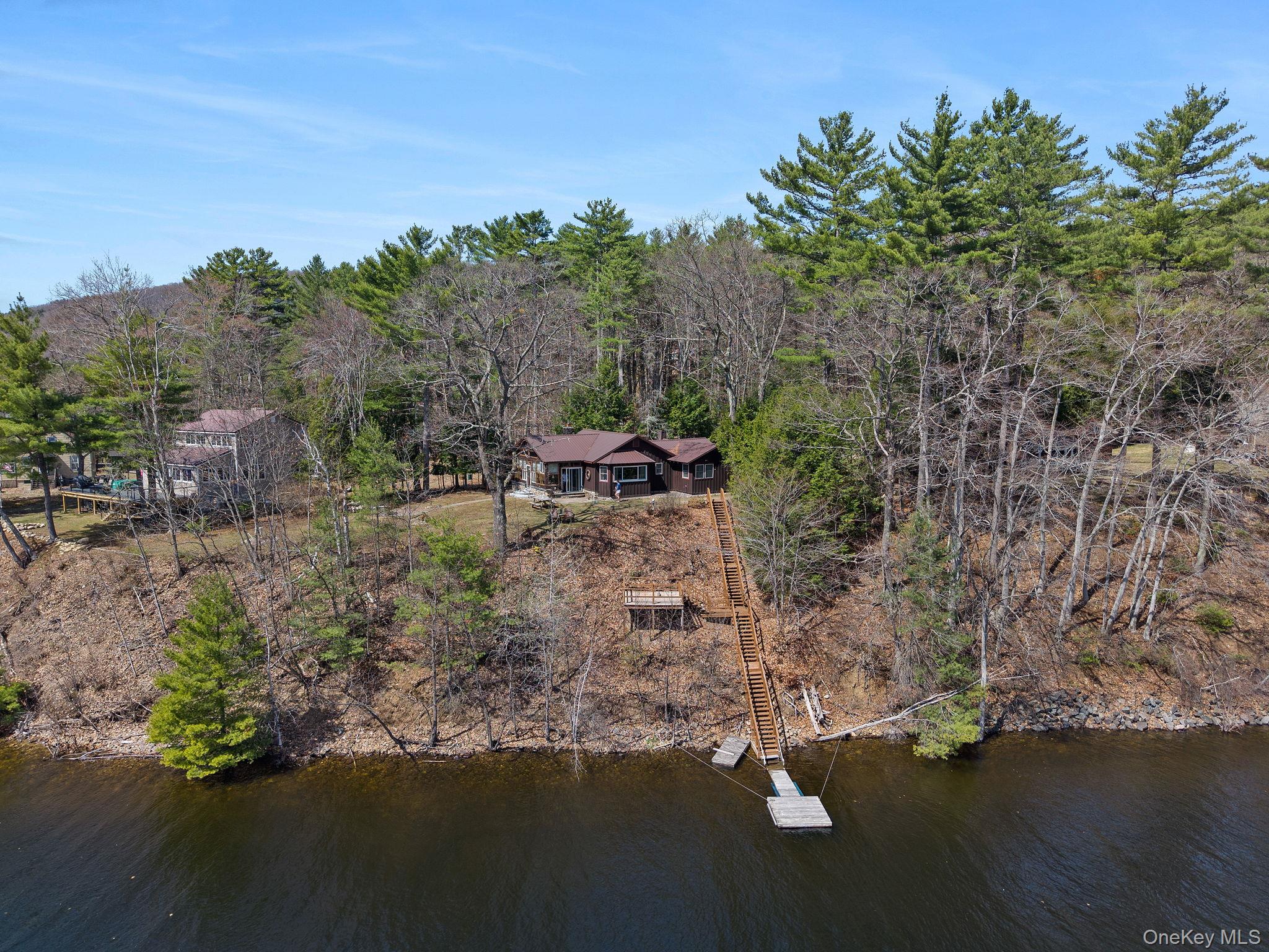 866 N Shore Road