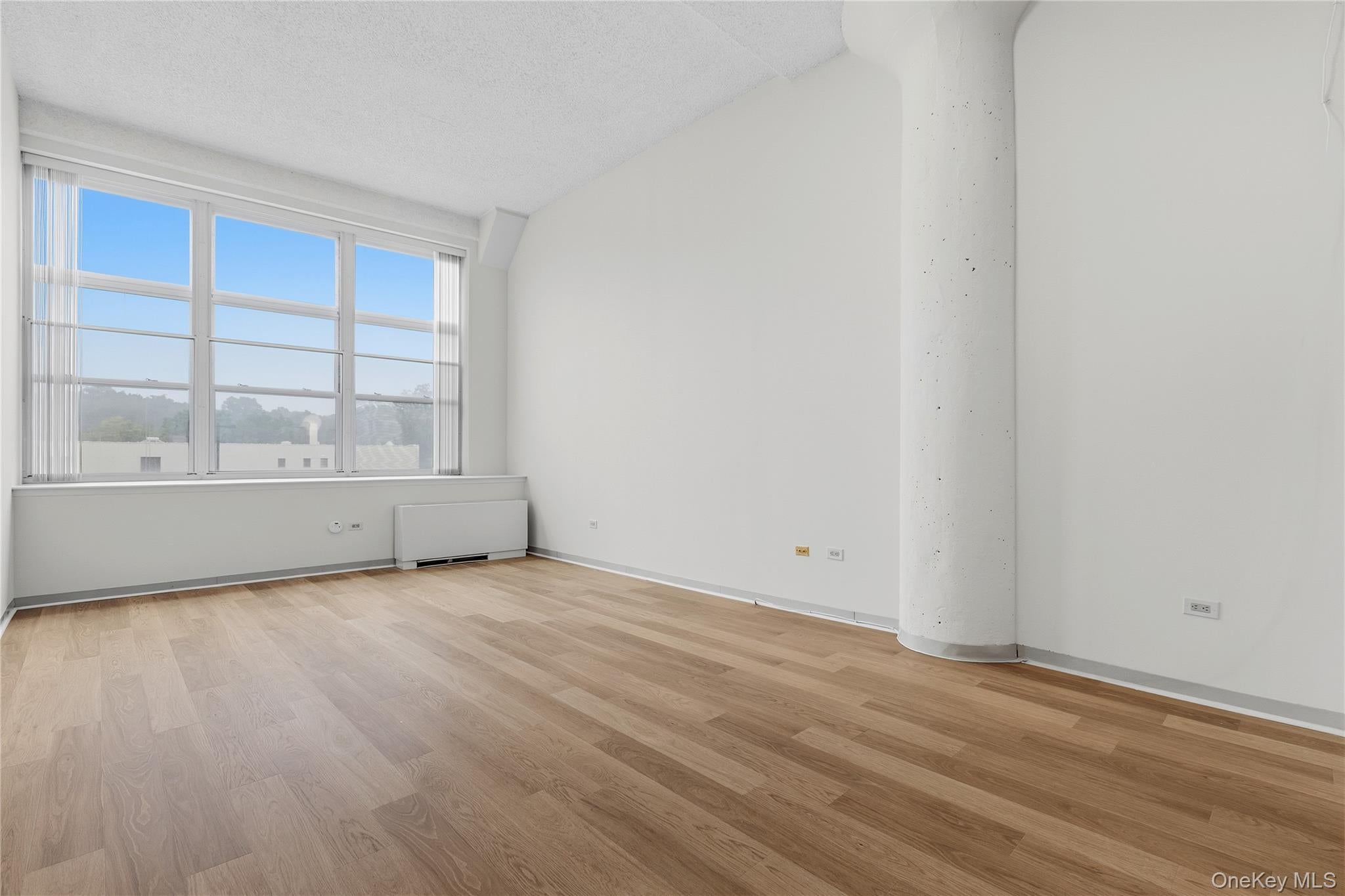 1 Landmark Square 217