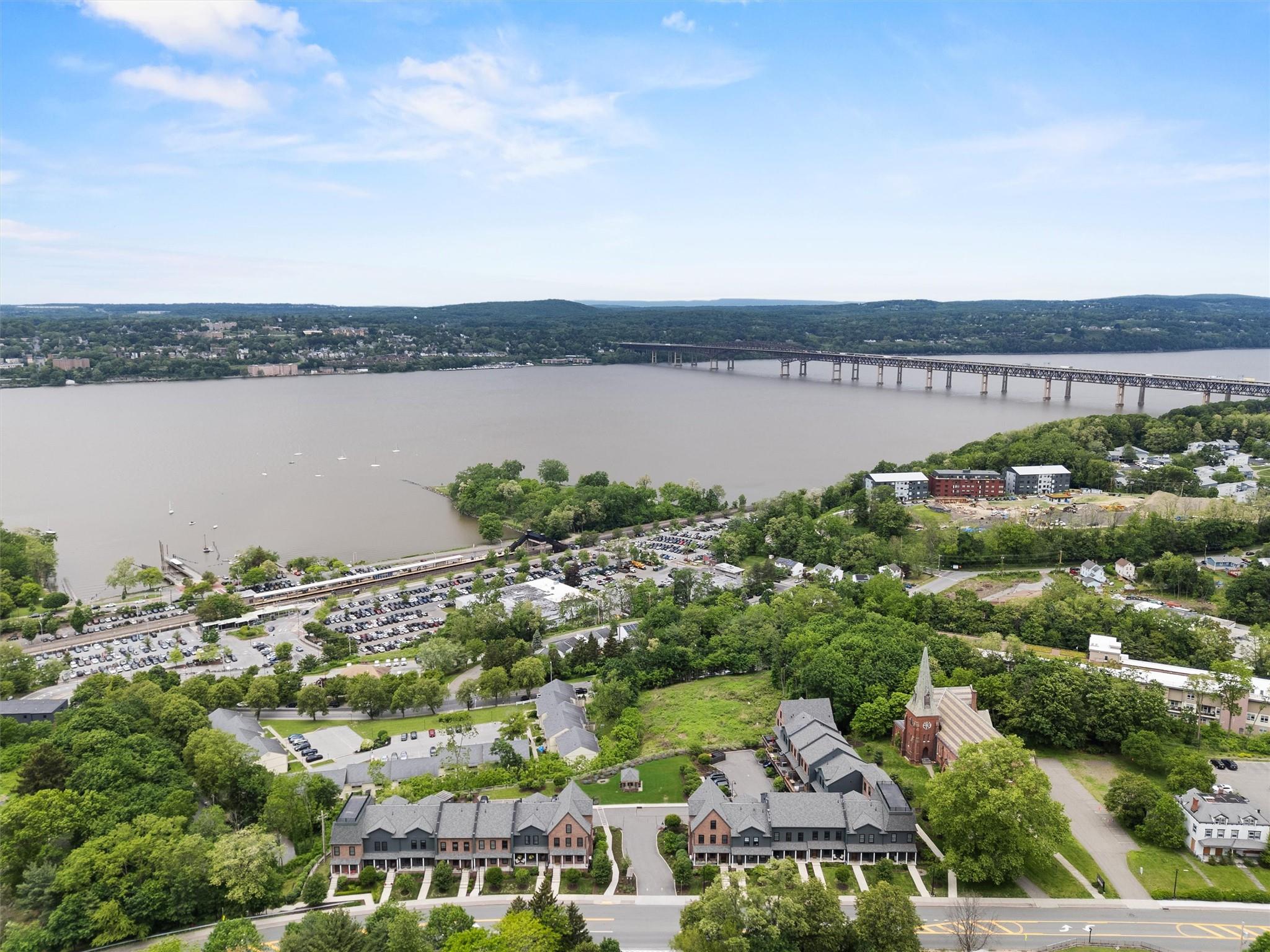 17 River Ridge Court, Beacon, New York image 8