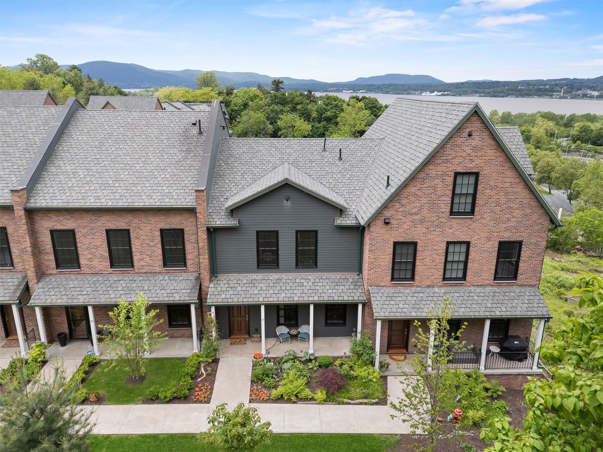 17 River Ridge Court, Beacon, New York image 1