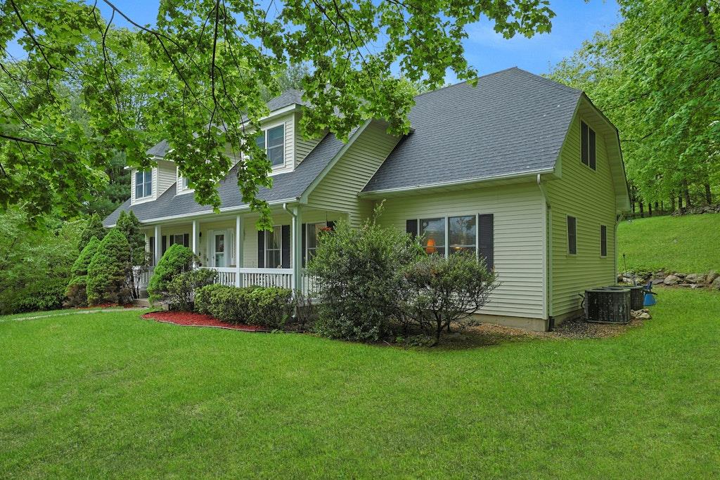 5 Sherwood Farms Court