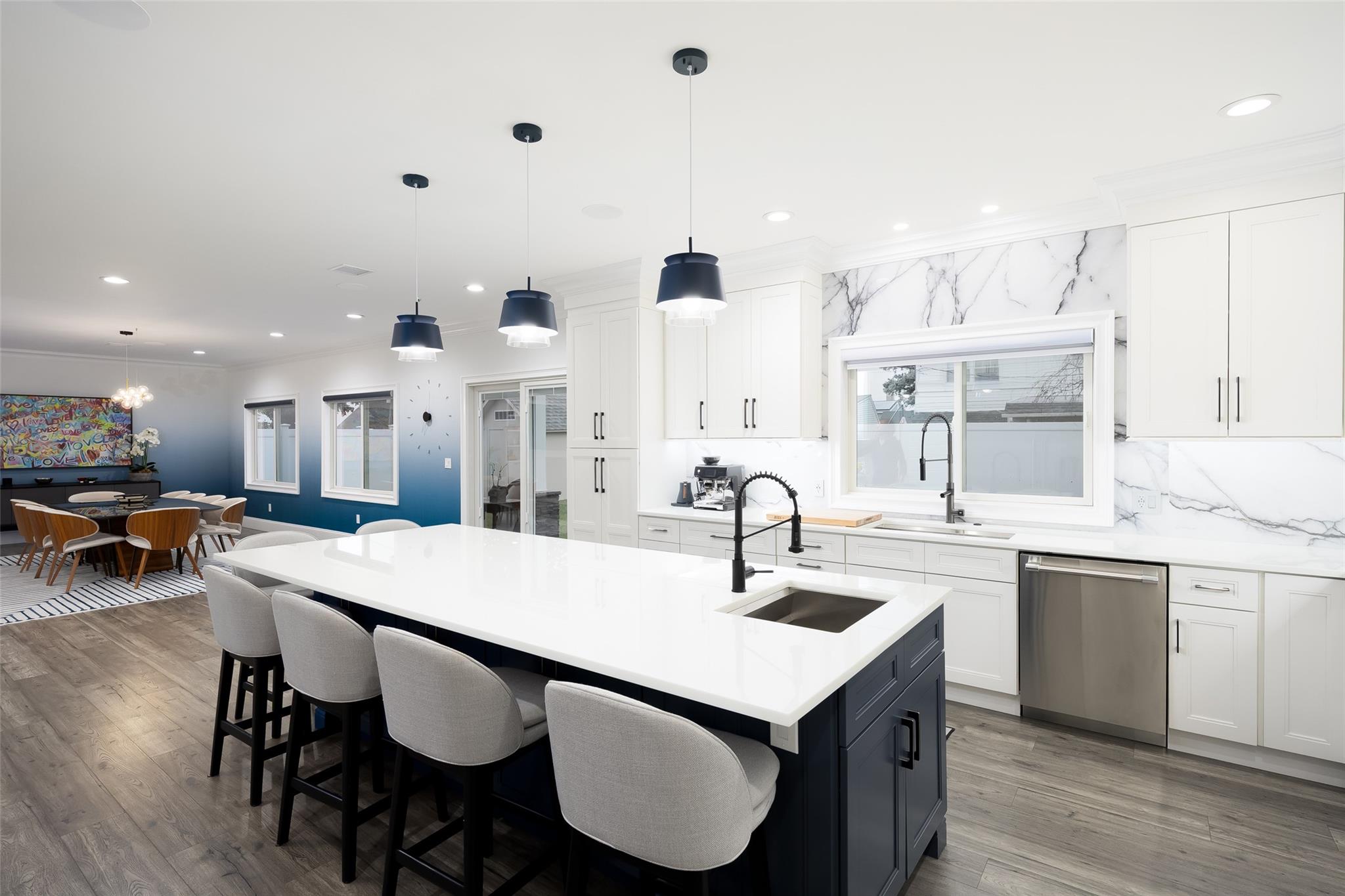 18 Heron Court, Levittown, New York image 17