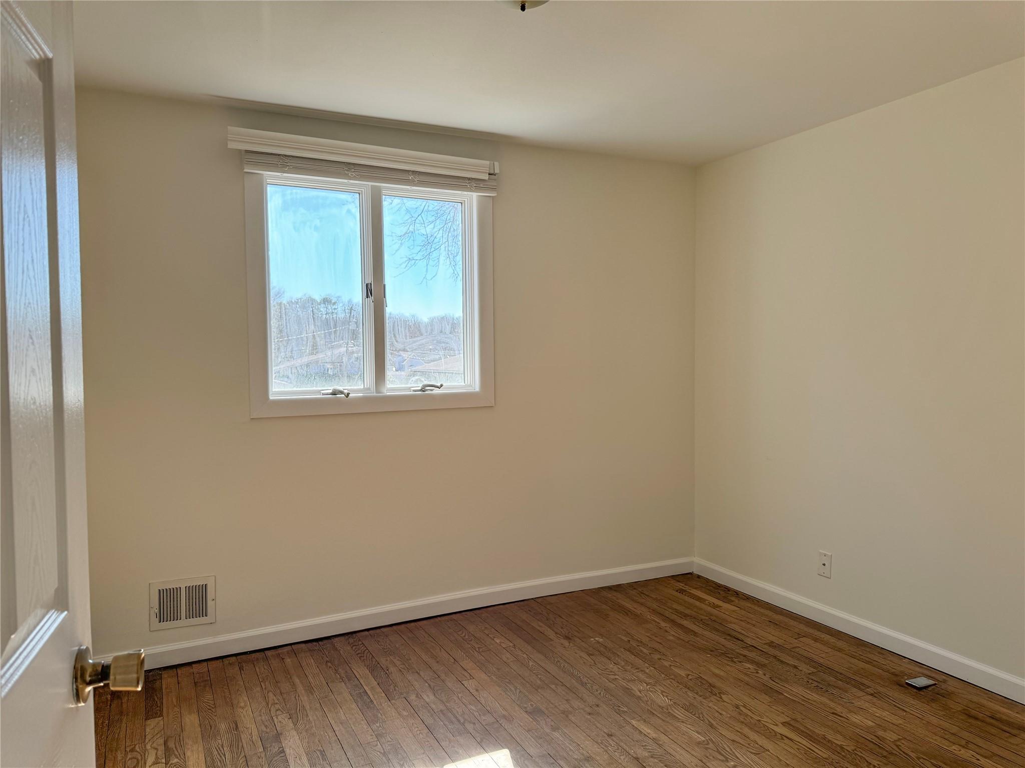 14 Farner Avenue, Selden, New York image 7