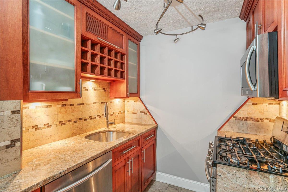 17-85 215th Street 9L