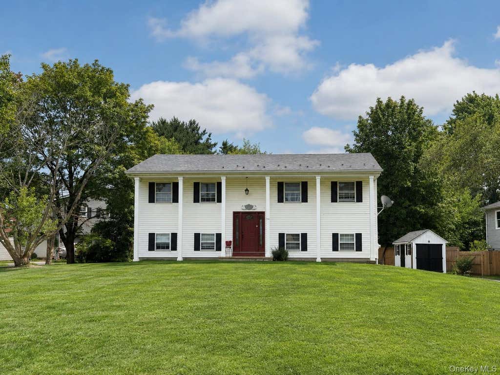 Photo of 50 Scott Drive, Middletown, NY 10941 (MLS # 1040412)