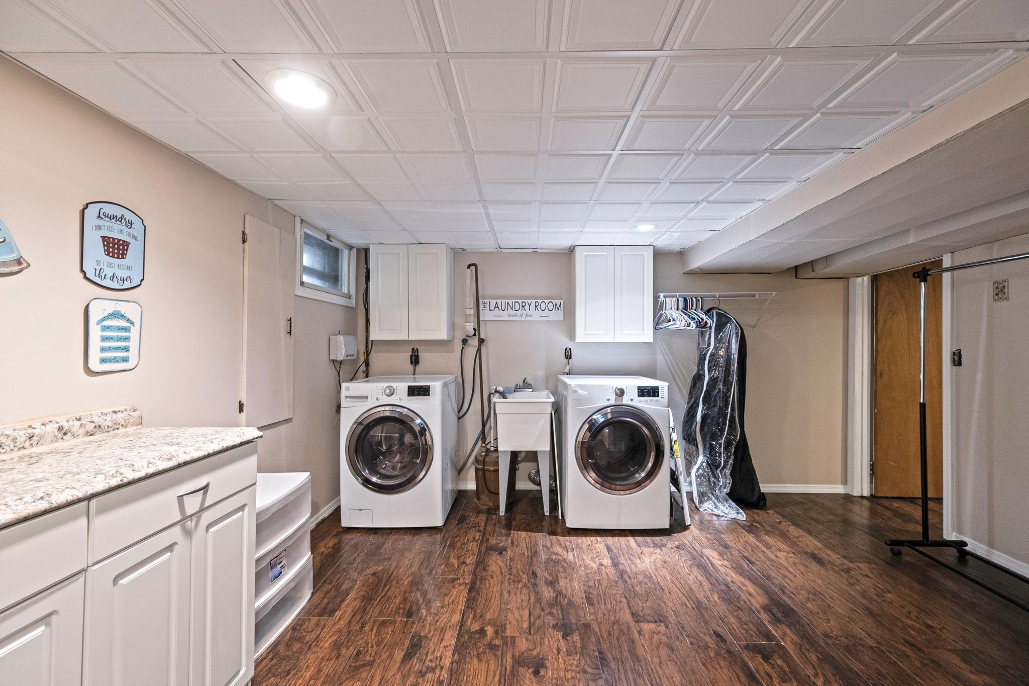 57 Seward Drive, Dix Hills, New York image 36