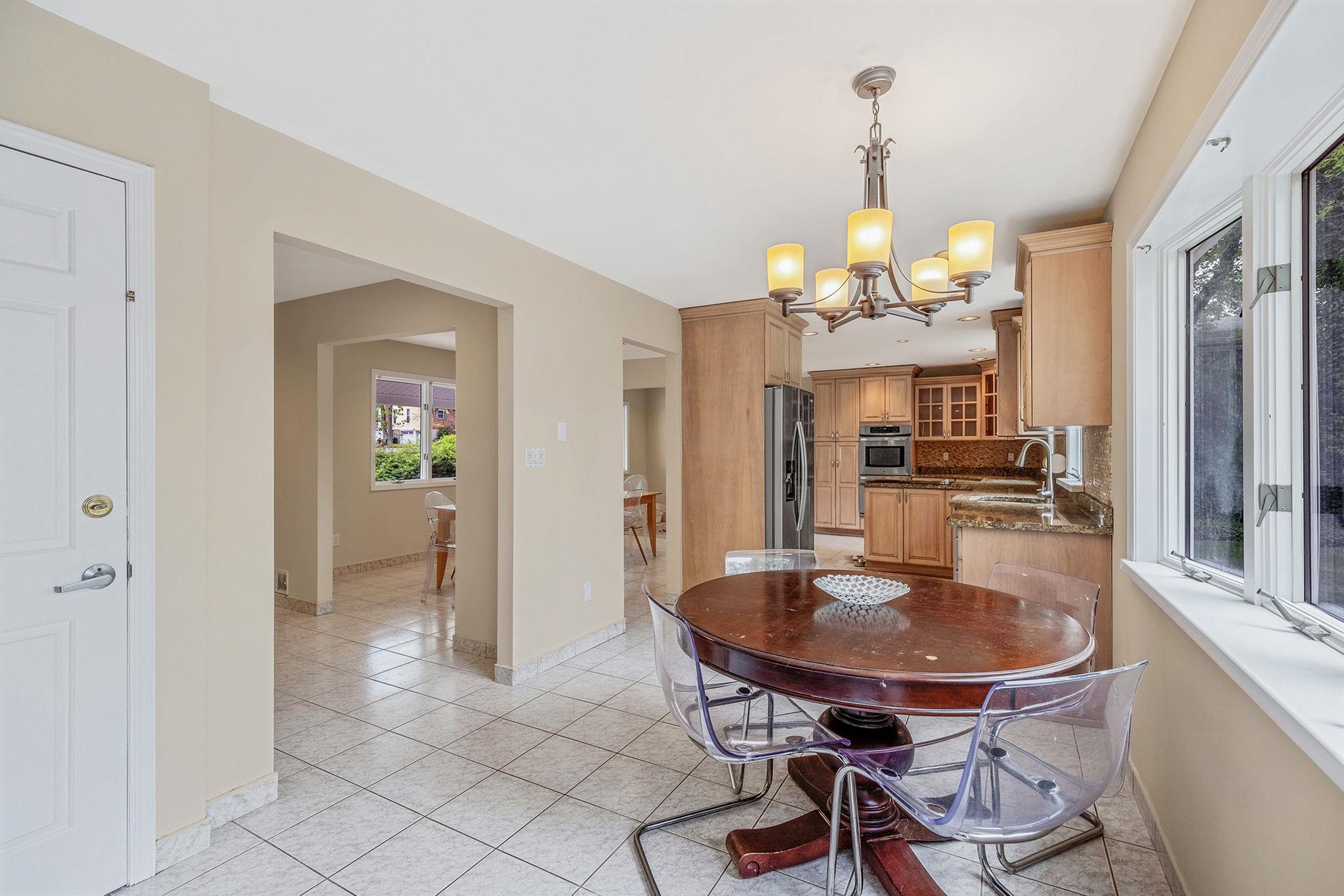 57 Seward Drive, Dix Hills, New York image 16