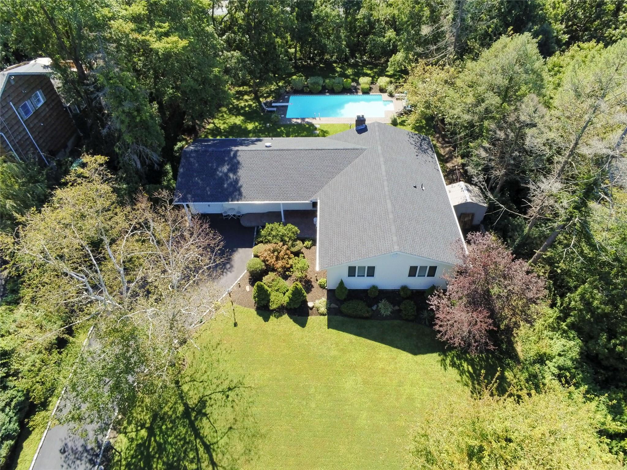 57 Seward Drive, Dix Hills, New York image 4
