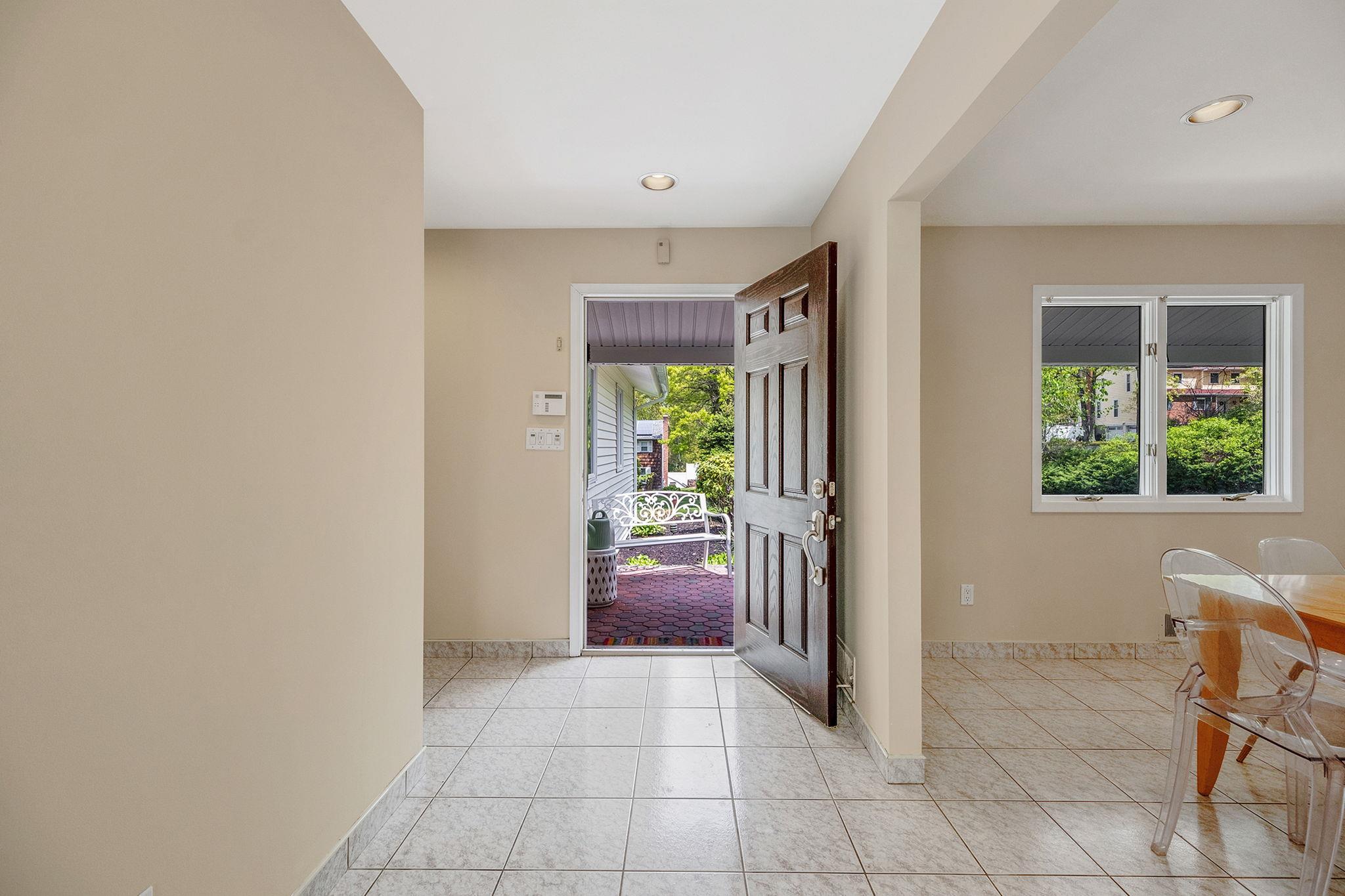 57 Seward Drive, Dix Hills, New York image 6
