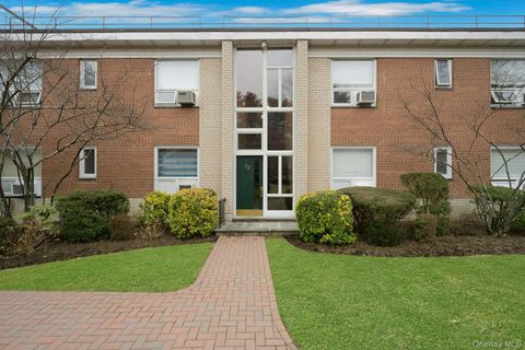Apartment For Sale - 22 Channing Place #G<br/> Eastchester, NY 10709